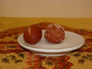 96 Gulab Jaman, 2 Pezzi