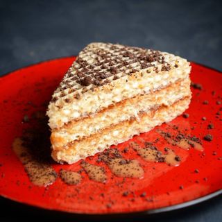 Надзвичайний вафельний торт (120г)
