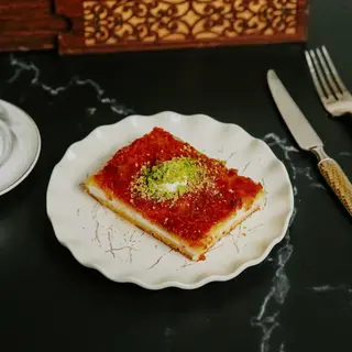Othmaliyeh à la crème