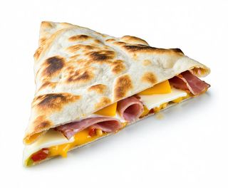 Piadina con formaggio e prosciutto