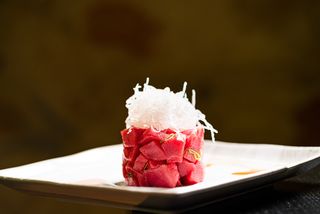 TARTAR DE ATÚN YU SEN MAGURO