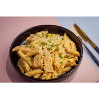 Chicken alfredo pasta