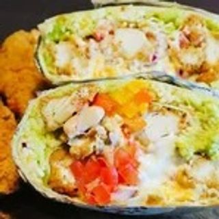 Burrito crispy vegano carne di soia e verdure