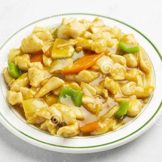 Pollo Con Salsa Curry