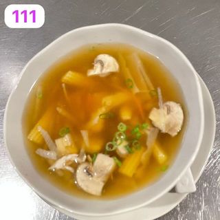 111 Sopa De Pollo Con Fideos Y Champiñones