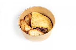 Ración tortilla patatas con jamón 5*