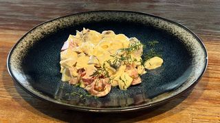 Салат з куркою та грибами (250г)