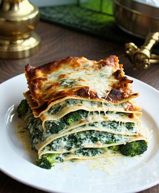 Lasagne szpinakowo-brokułowa
