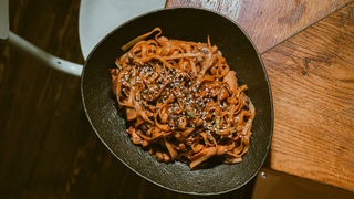 Stir-fry noodles with chicken