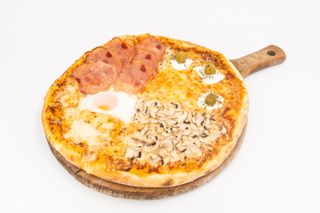 Quattro stagioni pizza