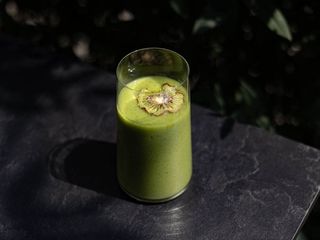 Смузі яблуко-ківі-шпинат (330ml)