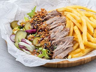 Пряна свинина з картоплею (265g)