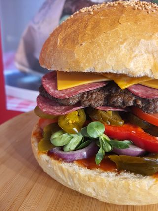 Burger Salami Diablo 15cm