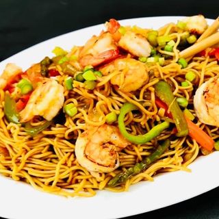 Yakisoba de langostinos (ración)
