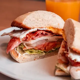 Campero Con Pollo A La Plancha