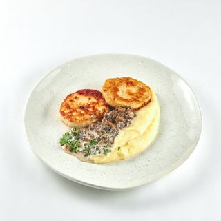 Курячі котлети з грибним соусом (220г)