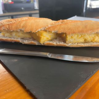 Bocadillo de Tortilla de Patatas