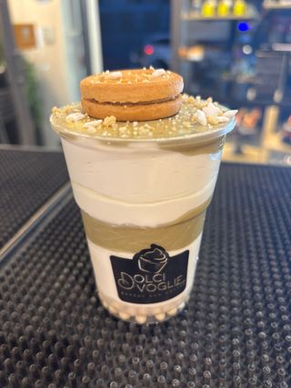 Semifreddo con baiocco al pistacchio