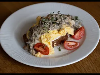 Скрембл з куркою та грибами (300 g)