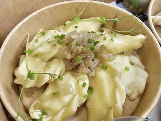 WEGE Pierogi ruskie z cebulką 8 szt.