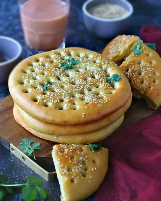 Roghni naan