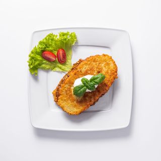 Placki ziemniaczane z gulaszem 