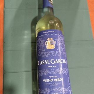 Casal Garcia 37 cl 