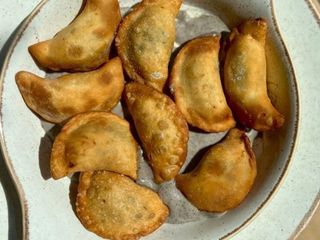 Вареники смажені з куркою (260g)