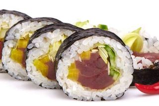 Futomaki Tuńczyk z Porem na Ostro