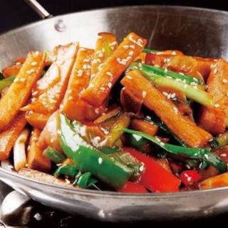 Melanzane saltati in scodella