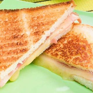 Sándwich Mixto con Aceite