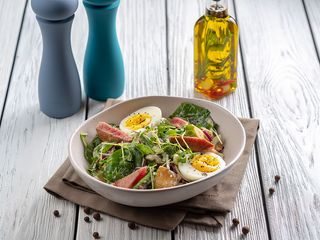 Салат з тунцем-гриль (290g)