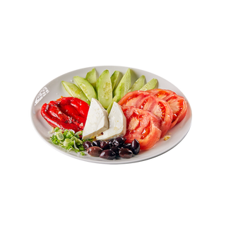 САЛАТА РОЗОВИ ДОМАТИ С БИВОЛСКО СИРЕНЕ