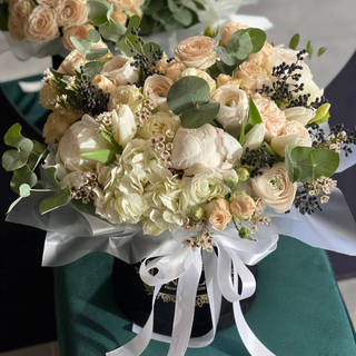 Кремова елегантність 