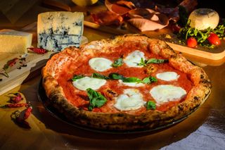 Pizza Bufalina 32-33cm