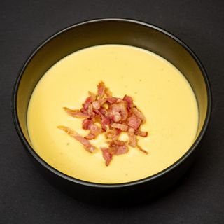 Суп гороховий з беконом (300г)