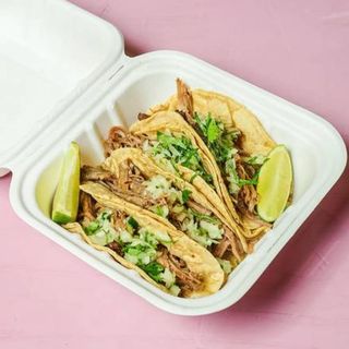 TACOS SUADERO STREET