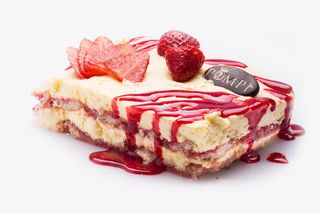Tiramisù fragola monoporzione