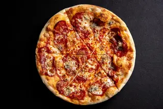 Pizza Diavola con gorgonzola