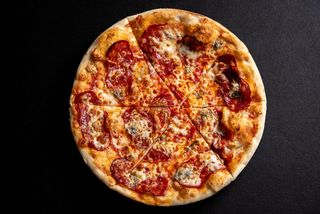 Pizza Diavola con gorgonzola