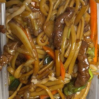 Tallarines Con Ternera