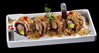 Uramaki Black Pistacho (4 Pzas.)