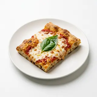 Pizza Margherita - felie