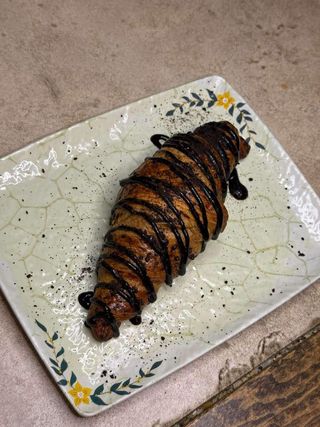 Kroasan čokolada + Sok