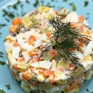 «ОЛИВЬЕ С СЁМГОЙ»