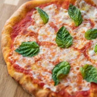 Pizza Margarita (Pequeña)