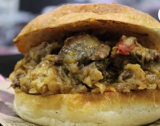 Nderra o banco e Napoli