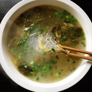 Sopa De Pollo Con Fideo