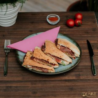 Diša gurman sendvič