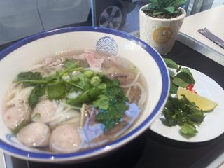 Pho di carpaccio di manzo